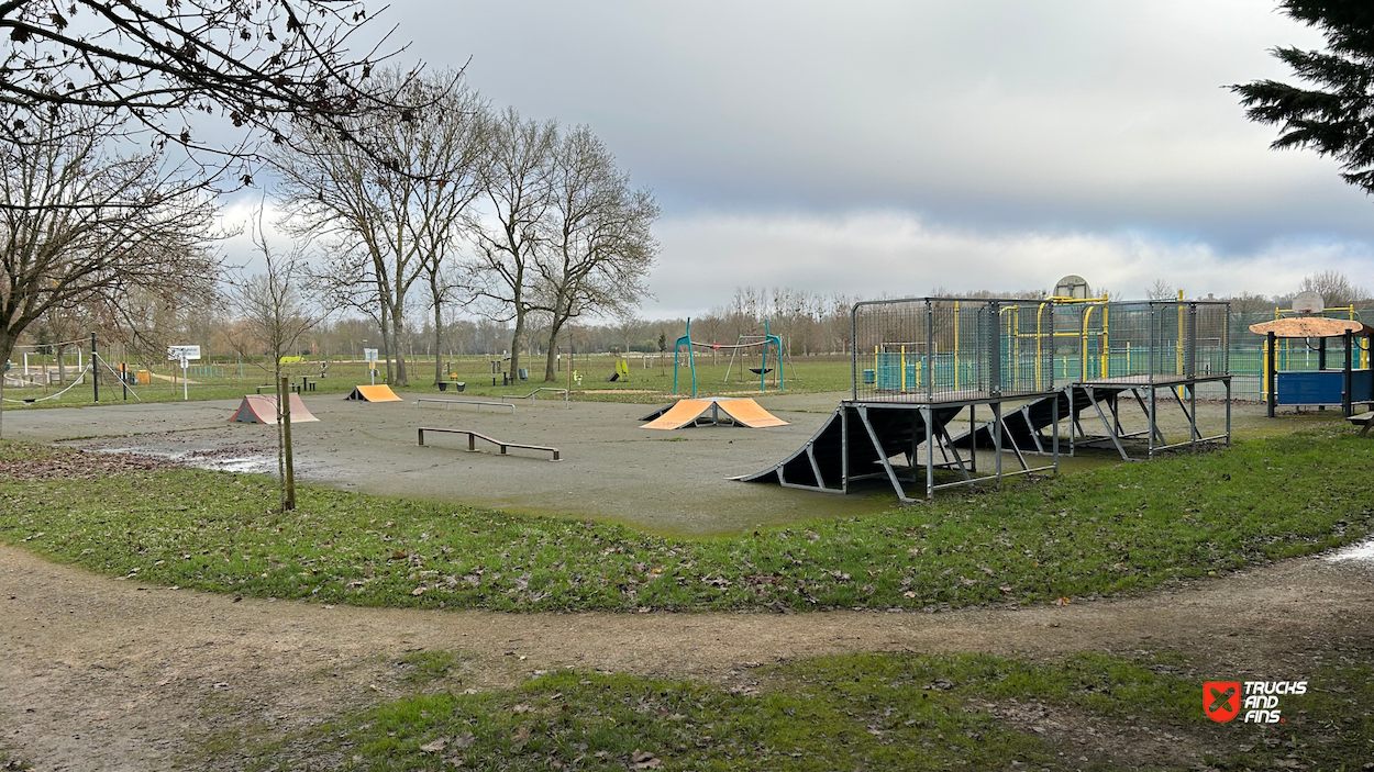 Chasseneuil-du-Poitou skatepark